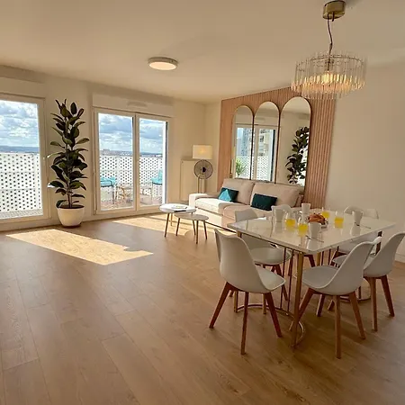 Apartament Le Penthouse Pesaro C *