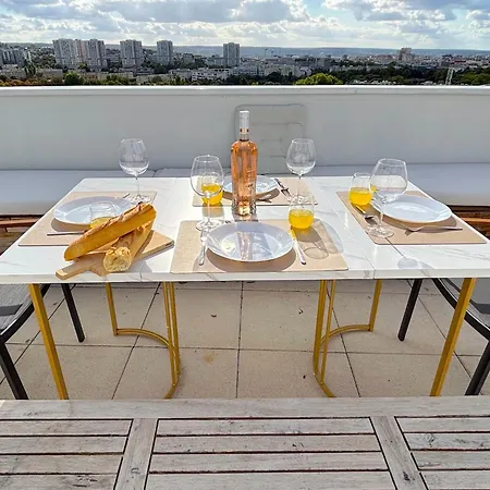 Apartament Le Penthouse Pesaro C Nanterre