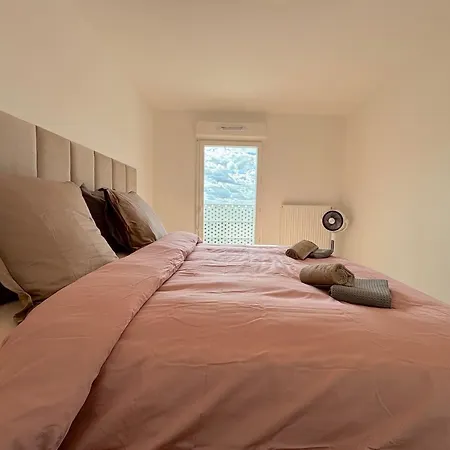 Le Penthouse Pesaro C * Nanterre