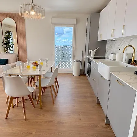 Apartment Le Penthouse Pesaro C